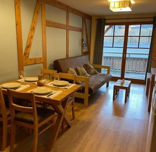 Lary Soulan T2 Plein Centre דירה